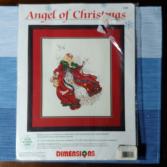 Dimensions Angel of Christmas Cross Stitch Kit - Picture 1 of 3
